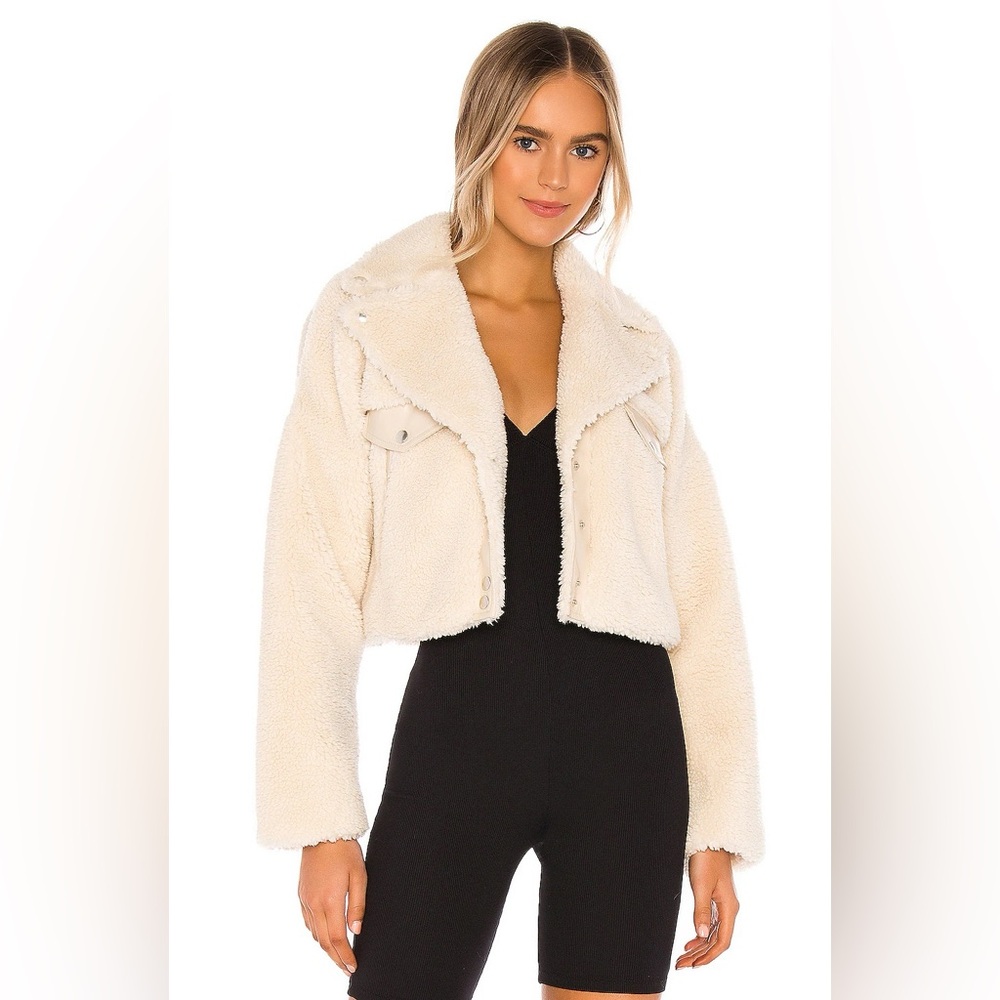 h:ours Oversized cropped Lambo Ivory Jacket new with flaws
